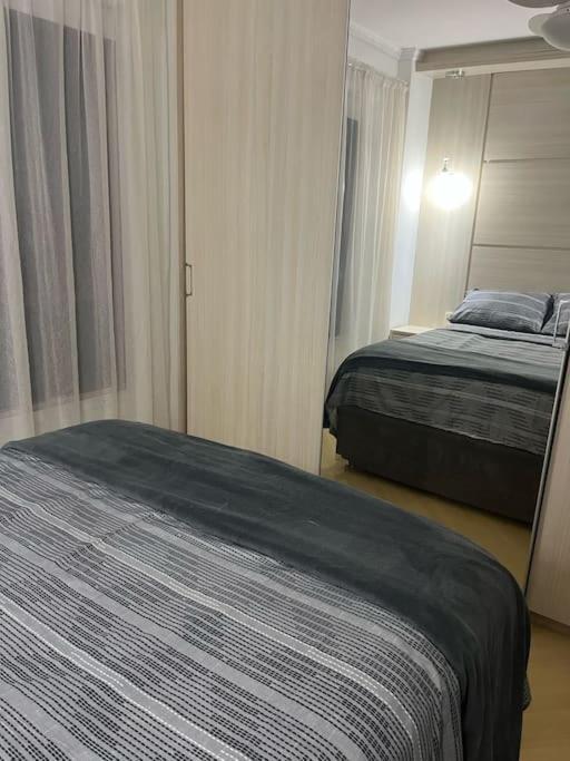 1 Quadra Da Praia E Da Roda Gigante Balneário Camboriú Kültér fotó